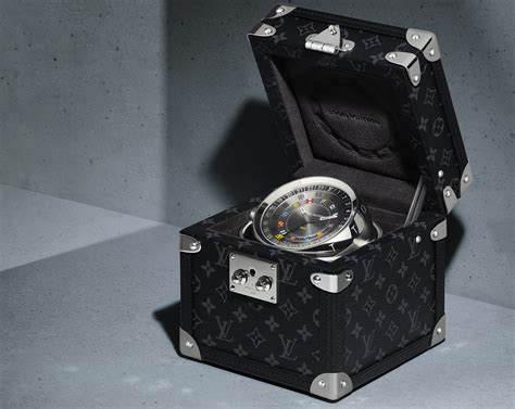 louis vuitton table clock